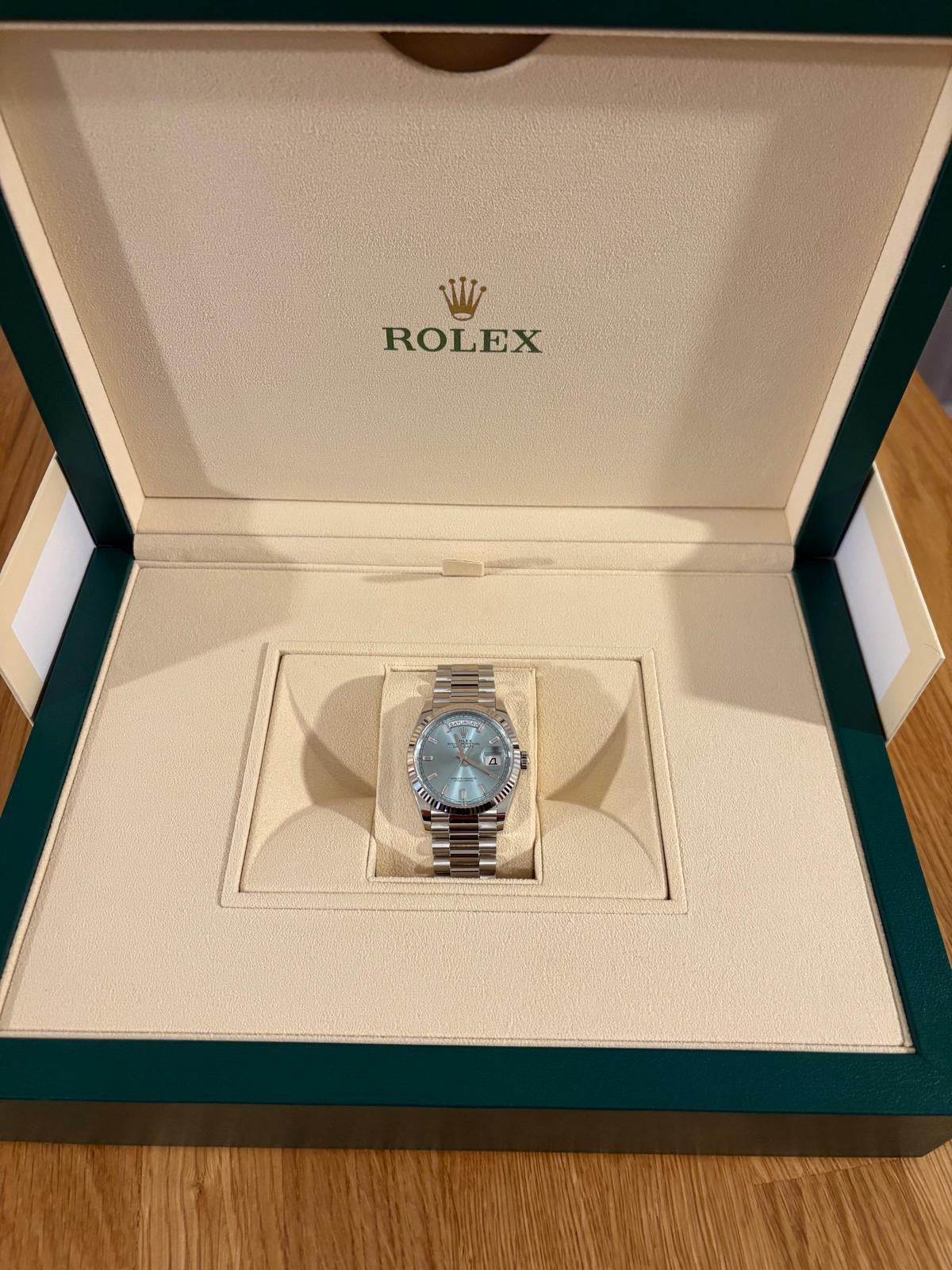 Rolex - Oyster Perpetual Day-Date 36mm 128236