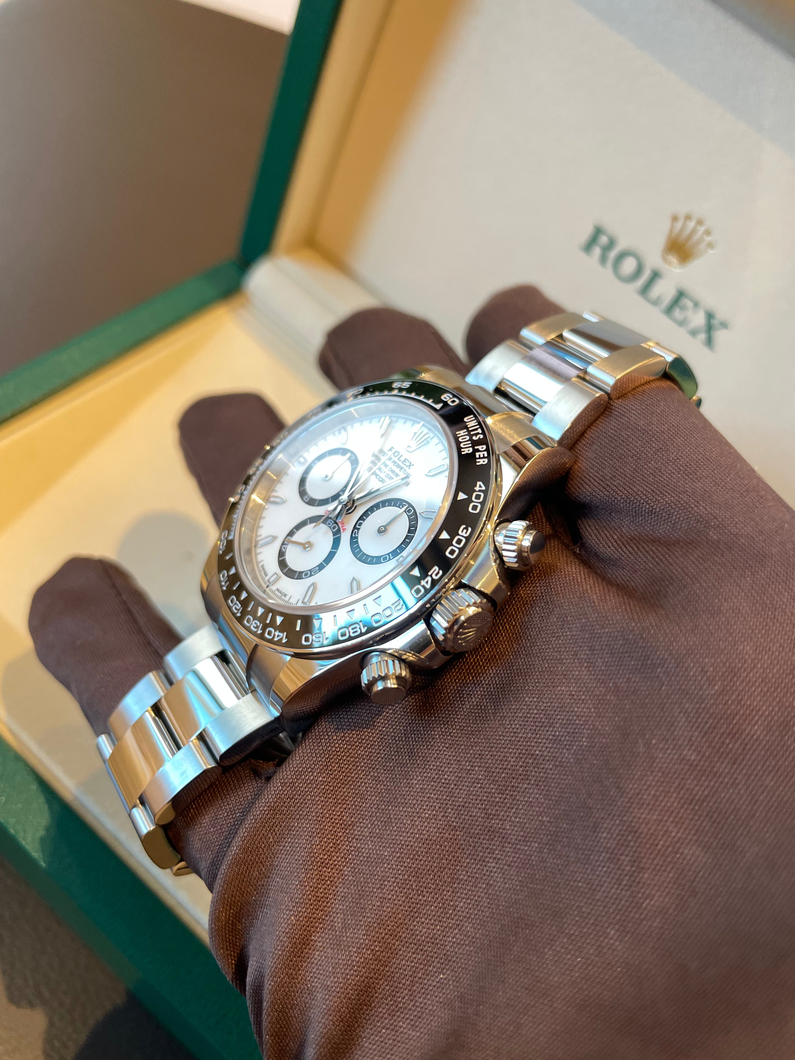 Rolex Cosmograph Daytona Panda White Dial 126500LN