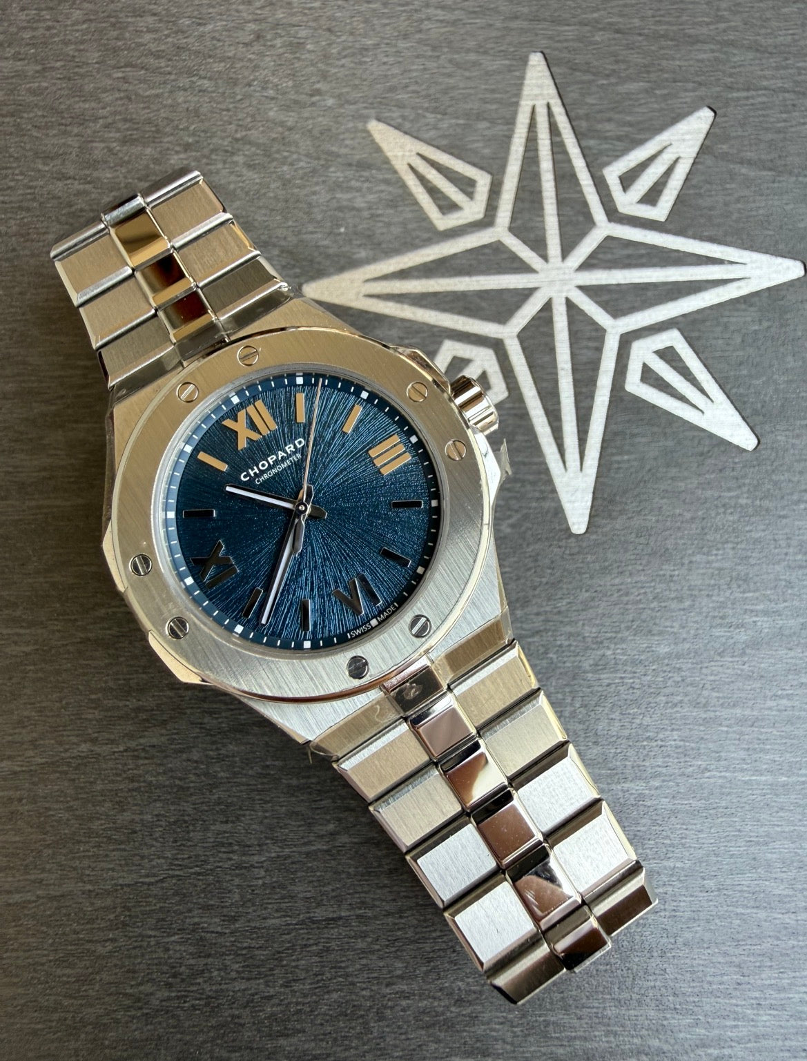 Chopard Alpine Eagle 33mm 298617-3001