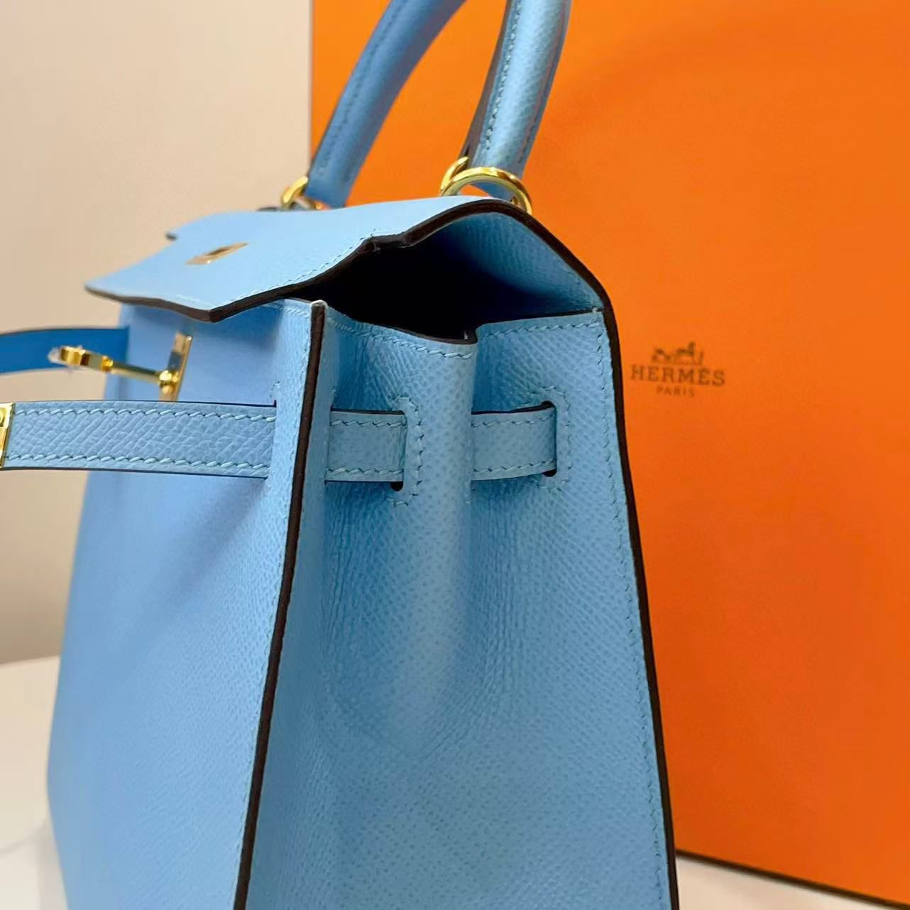 Hermès - Kelly 25 Celeste Epsom