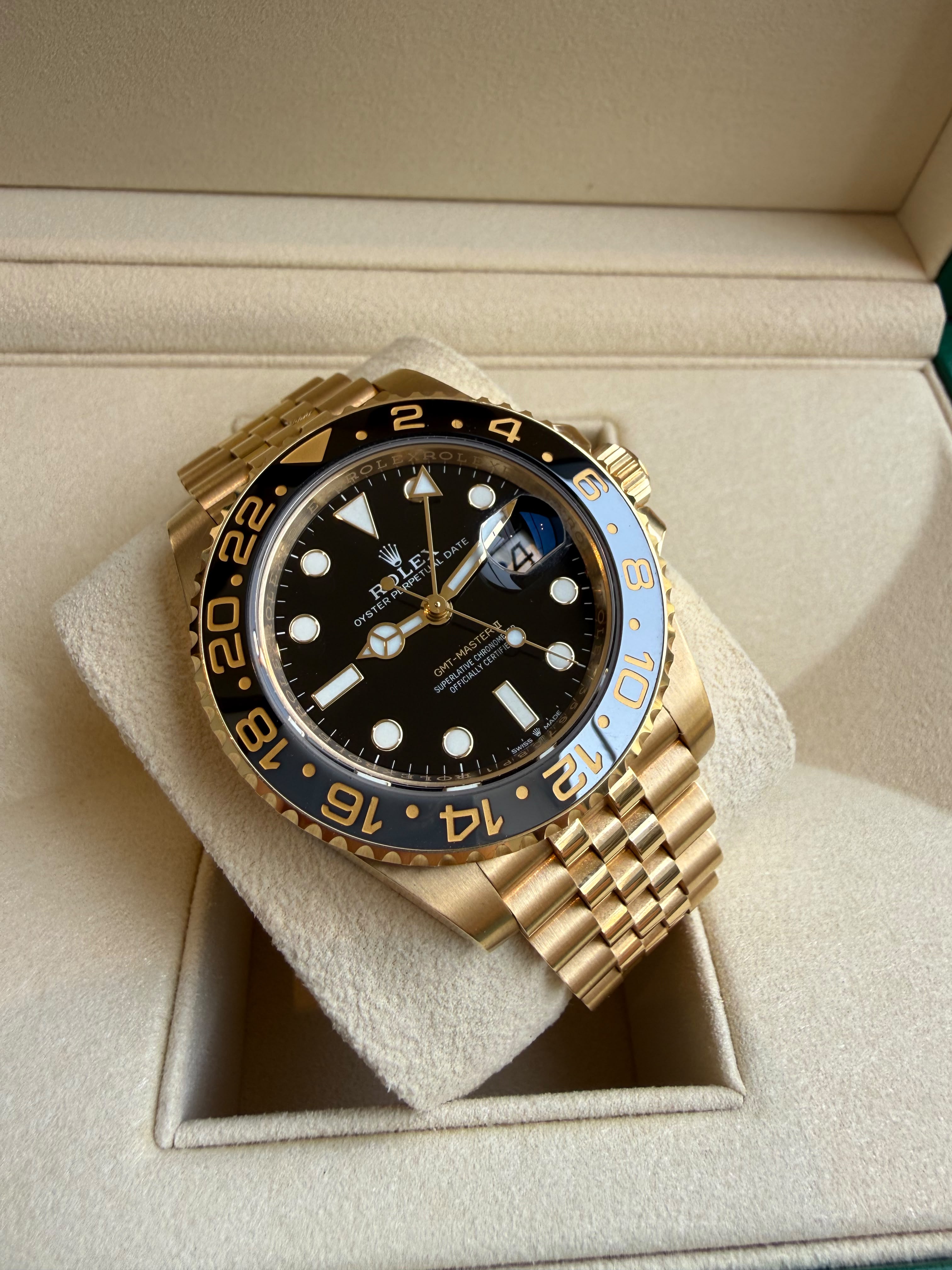 Rolex GMT Master II Zombie 40mm 126718GRNR