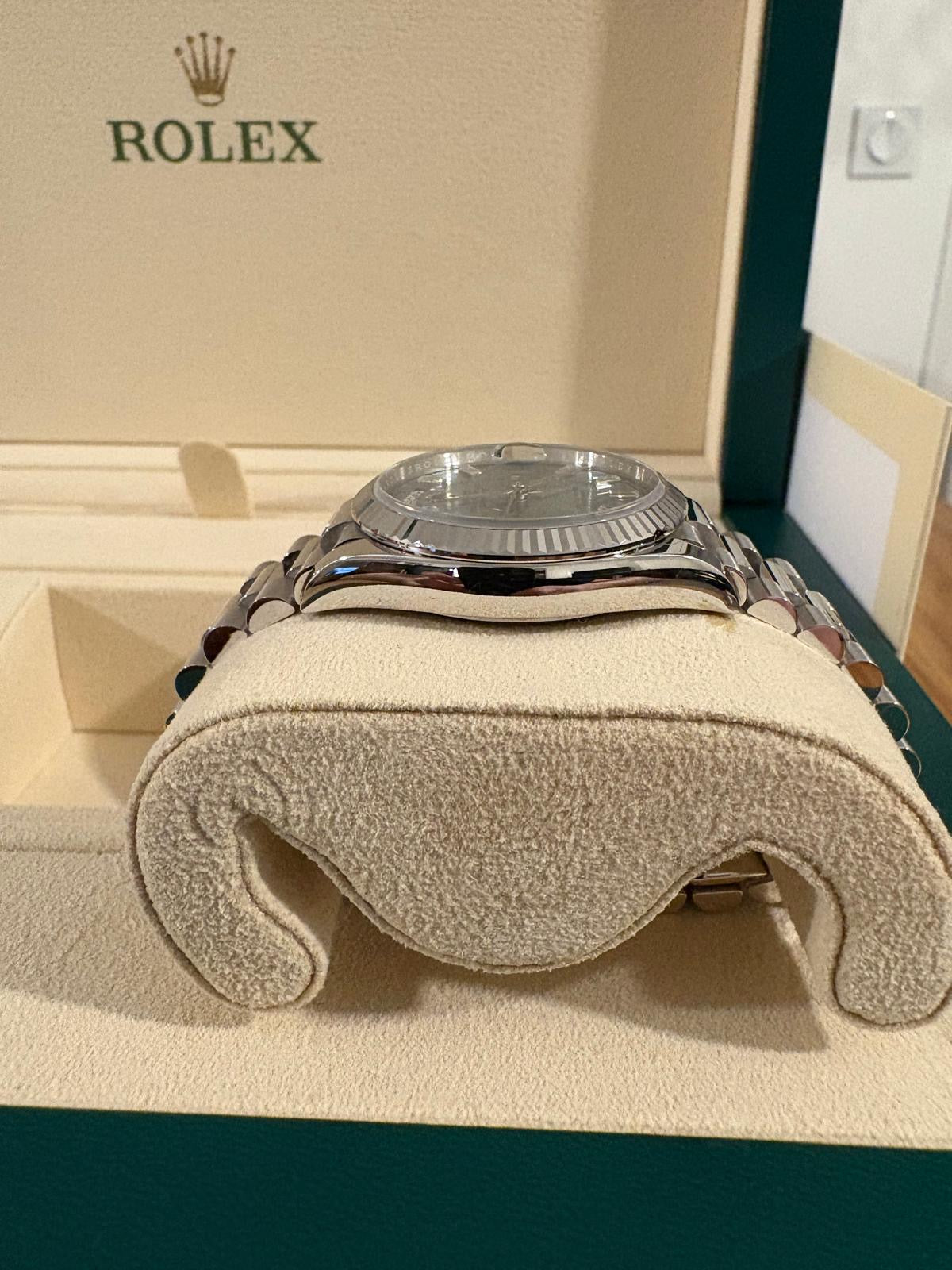 Rolex - Oyster Perpetual Day-Date 36mm 128236