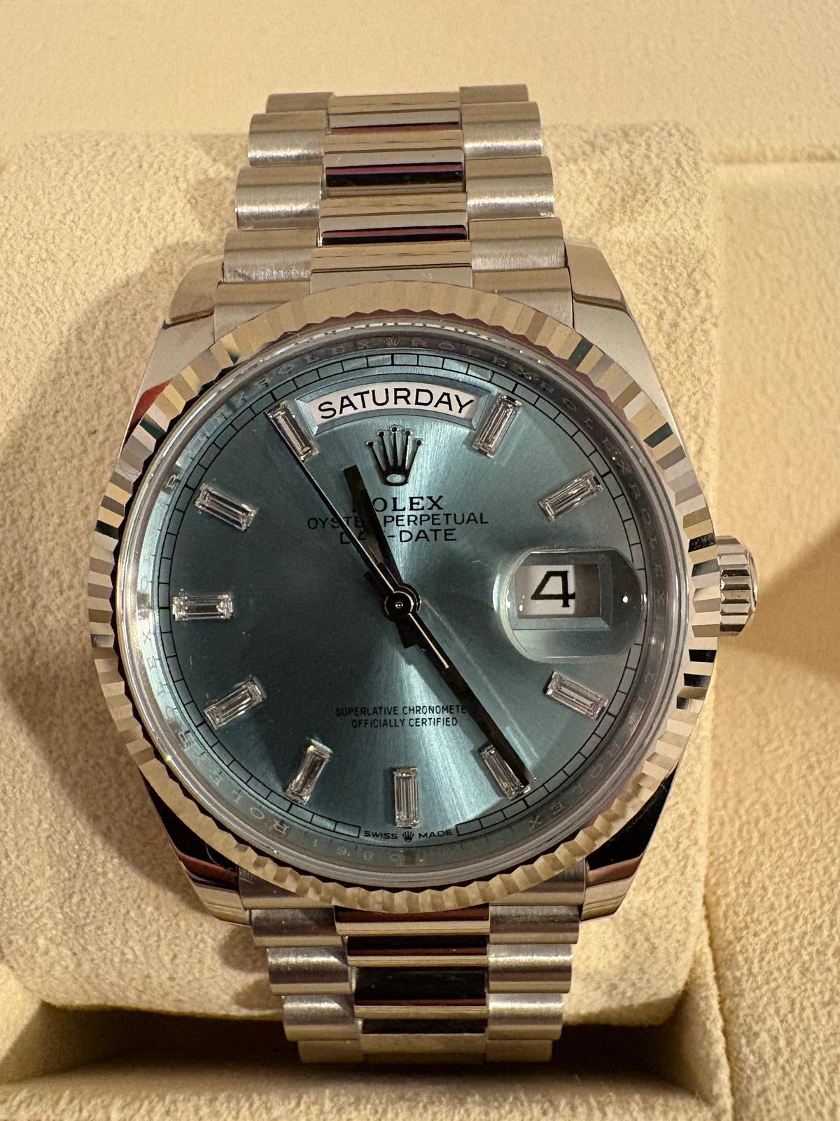 Rolex - Oyster Perpetual Day-Date 36mm 128236