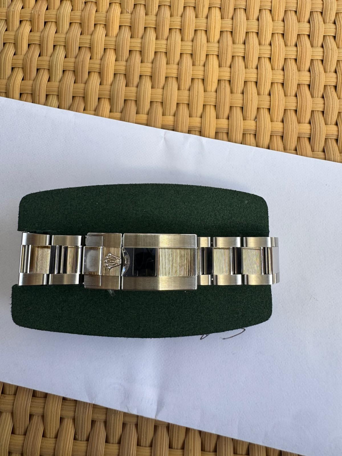 Rolex GMT-Master II Bruce Wayne Oyster 40mm 126710GRNR