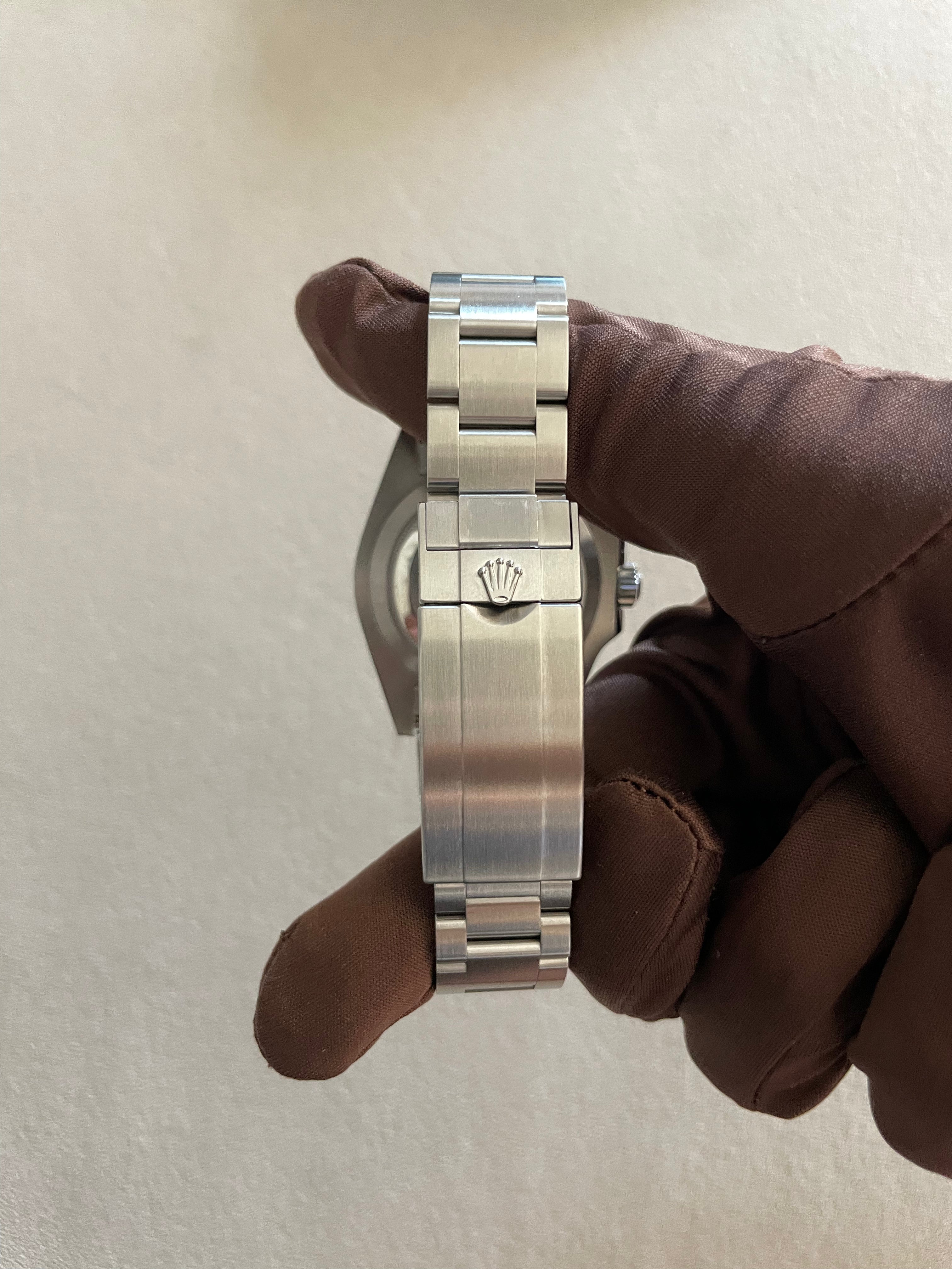 Rolex Submariner 41mm Black Dial 124060