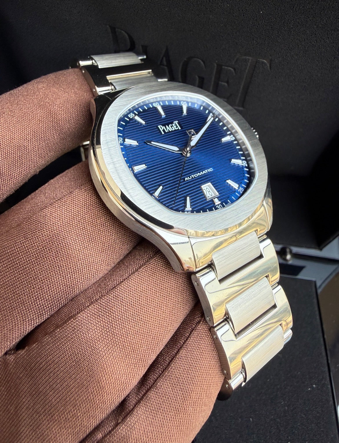 Piaget Polo Date Stainless Steel Blue Dial G0A41002
