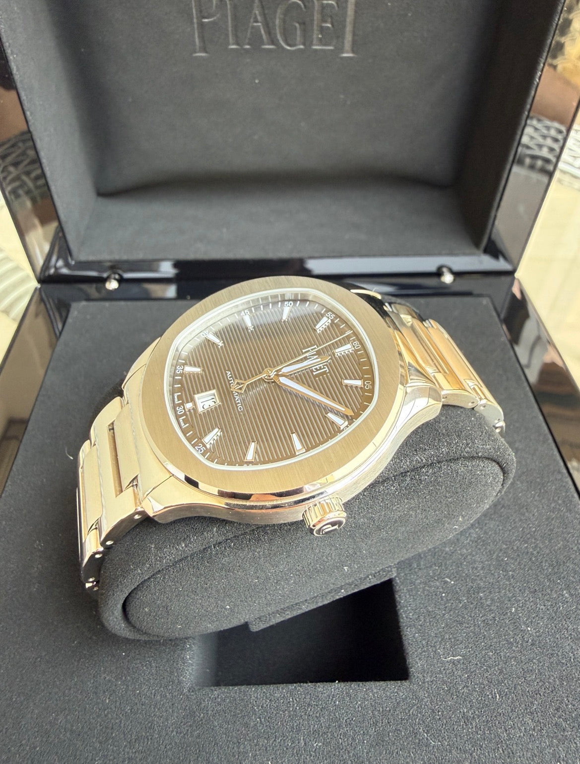 Piaget Polo Date Stainless Steel Black Dial G0A41002